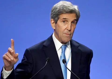 Emisarul special pentru climă al SUA, la Beijing: Schimbarea climatică este o „ameninţare la adresa umanităţii”