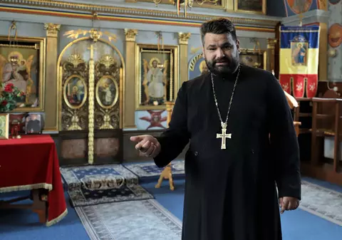 REPORTAJ. La 34 de ani, părintele Antonie Tamaș, fost rocker, vrea să își facă auzită vocea și să schimbe mentalități într-o parohie din Covasna&nbsp;