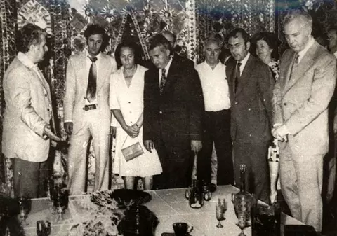 INTERVIU. Un celebru scriitor din Georgia: „«Ceaușescu!» Așa a strigat opoziția către primul nostru președinte. Voiau să fie omorât”