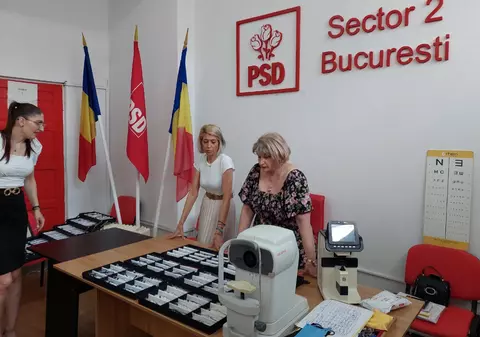 Partidele s-au lansat pe piața serviciilor electorale de sănătate: ochelari de vânzare în sediul PSD S2 din București. „Se cumpără în rate, la prețuri fără concurență, dar contractul nu se încheie cu partidul”