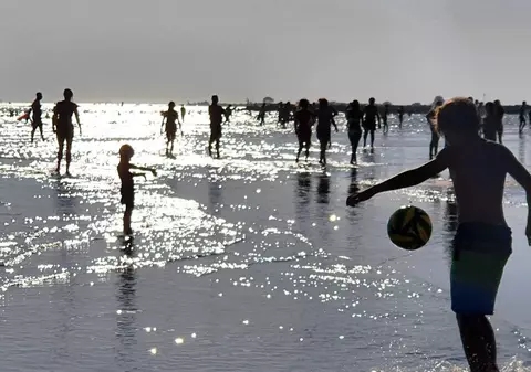 O austriacă a dat în judecată agenția de turism, după o vacanță la Grado, în Italia: „Pur și simplu, marea dispăruse”