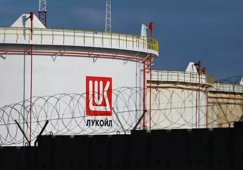 Parlamentul bulgar a votat pentru ca statul să preia controlul asupra unui terminal petrolier al Lukoil