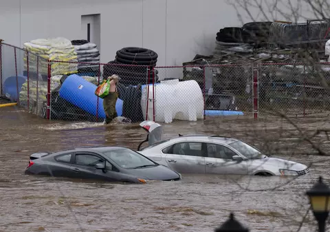 Inundaţii în Nova Scotia. "Pagubele sunt inimaginabile”, spune guvernatorul provinciei. Patru persoane sunt dispărute. FOTO