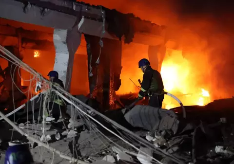 Război în Ucraina, ziua 520 | Un bloc de locuințe și sediul Serviciului de Securitate, lovite într-un atac rusesc asupra orașului Dnipro