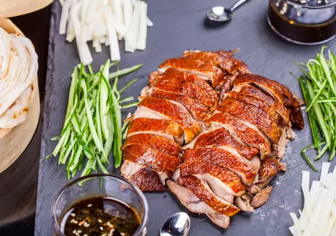 Ce este raţa Peking şi cum se prepară