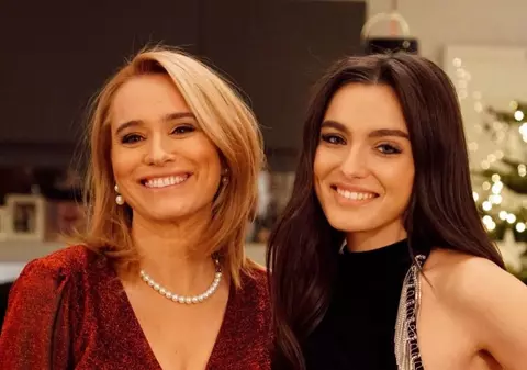 Ce salariu are Alexia Eram la revista mamei sale. Cu ce se ocupă fiica Andreei Esca: „Tot timpul sunt la birou”