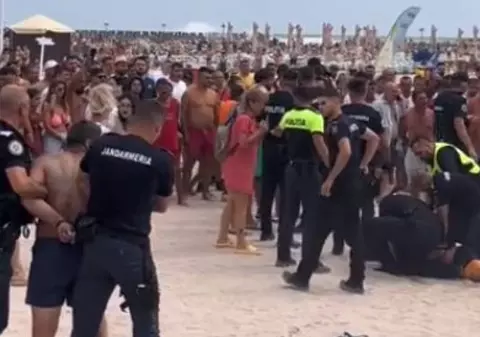 Ciolacu anunță „toleranţă zero faţă de toţi aşa-zişii bombardieri”, după încăierările de pe plajă: „Poliţiştii şi jandarmii au toată susţinerea mea”