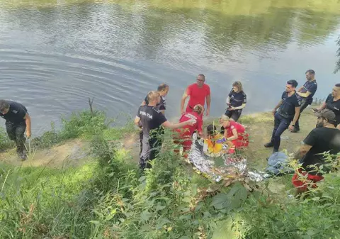 Lanț uman pentru salvarea unei adolescente de 16 ani din râul Someș