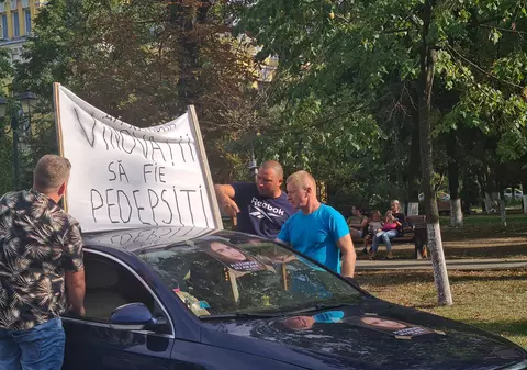 REPORTAJ. „Nici noi nu mai avem aer!” Botoșaniul fierbe și cere ca toți românii să se alăture protestelor, ca să nu se mai repete ce i s-a întâmplat Alexandrei