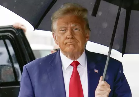 Ordin de tăcere pentru Donald Trump după ce a atacat pe rețelele sociale o grefieră în cazul de fraudă de la New York