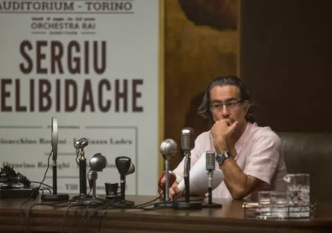 S-au încheiat filmările pentru Cravata Galbenă, filmul despre viața celebrului dirijor Sergiu Celibidache