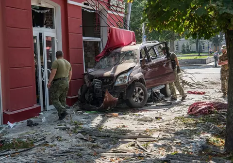 Război în Ucraina, ziua 542 | Bilanțul victimelor civile continuă să crească după atacul cu rachetă asupra orașului Cernihiv