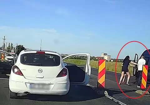 VIDEO | O tânără șoferiță din Arad a sărit la bătaie, după ce a vrut să depășească prin dreapta un BMW, pe o șosea în construcție din Timiș