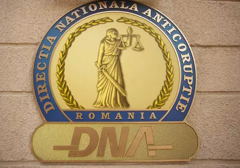 DNA acuză șeful unei instituții din subordinea PMB că și-a ridicat pensiune și vilă din șpăgi. Judecata întârzie, directorul e încă pe post