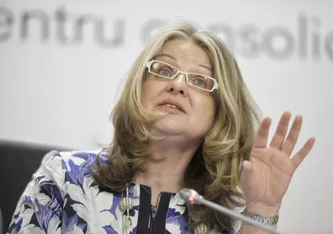 Gabriela Crețu, fosta soție a lui Buzatu, anunță că va contesta decizia PSD: „Întâi, eu cred că a fost o înscenare, dar nu înțeleg suspendarea mea”