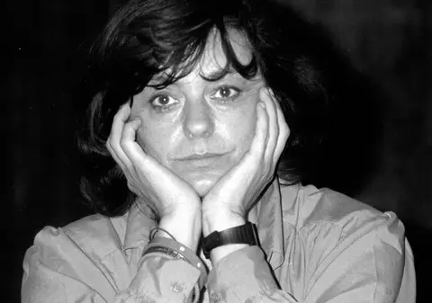 EXCLUSIV. Fragment din jurnalul redescoperit de o mare scriitoare într-un sertar după 30 de ani: „Citind o pagină n-am recunoscut nimic, nici faptul că aș fi scris-o eu”