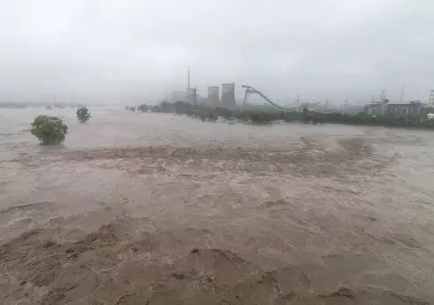 Zone rurale din China au fost inundate, pentru ca noul oraș al lui Xi Jinping să fie salvat: „E inevitabil să sacrifici o parte, de dragul întregului”