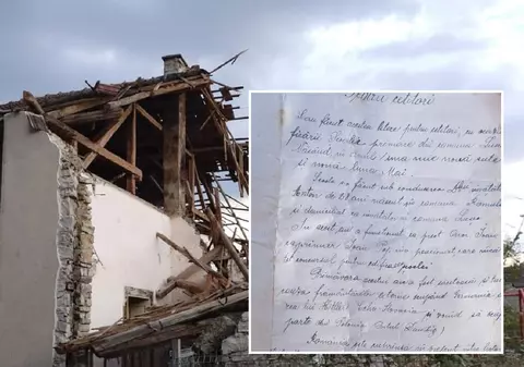 Mesaj scris în 1939 și găsit într-o sticlă zidită în pereții unei școli din Bistrița: „Transmitem acelora care vor ruina aceste ziduri”