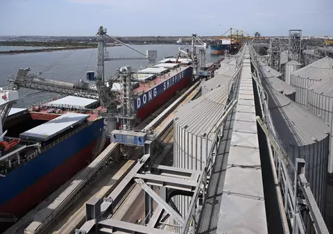 Polonia, Ungaria și Slovacia prelungesc interdicția asupra importurilor de cereale din Ucraina, după ce UE a ridicat restricțiile