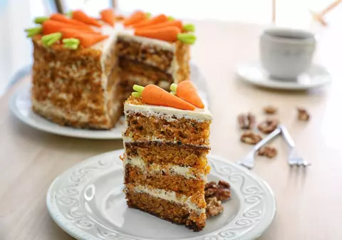 Rețete de prăjituri şi torturi cu morcovi