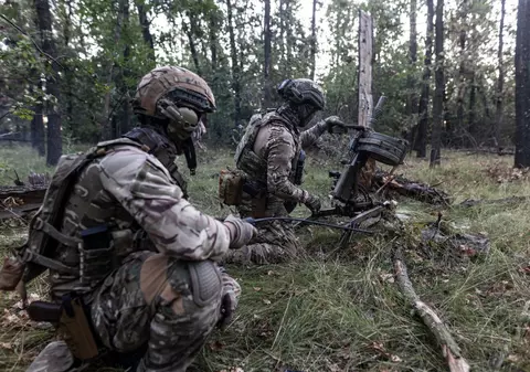 După ce au străpuns apărarea rusă în sud, ucrainenii vor să lărgească breșa. Bătălia nu va fi ușoară, spun analiștii militari