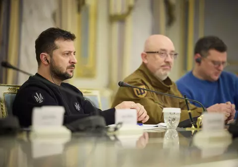 „Întrebarea este: unde sunt banii?”. Corupția devine o problemă tot mai mare pentru Ucraina, într-un moment decisiv al războiului