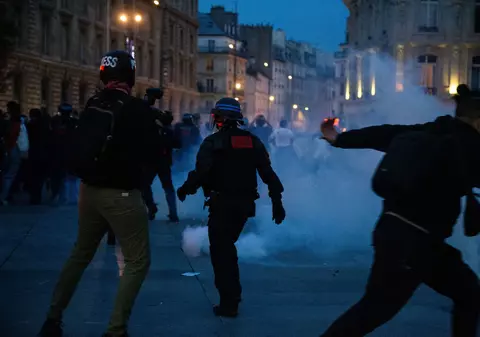 Franța a interzis toate manifestațiile pro-palestiniene. Tensiuni și incidente la Paris,  Macron a transmis un mesaj către națiune