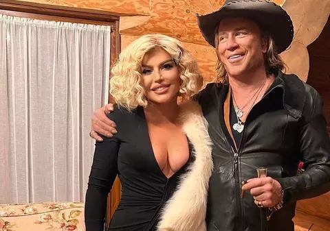 Cum a ajuns Loredana Groza să joace alături de Mickey Rourke în filmul „21 de rubine”. „Eram plecată în India”