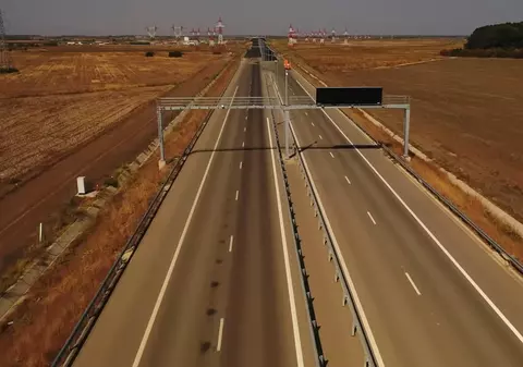 Aproape zece kilometri din Autostrada de Nord a Bucureștiului, inaugurați în noiembrie, fără să fie și dați în folosință. Care sunt motivele