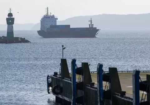 Două nave de marfă s-au ciocnit în Marea Nordului, în apele Germaniei. Mai multe persoane sunt date dispărute