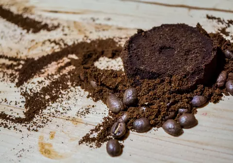 Întrebuințări surprinzătoare ale cafelei - ce poți face cu cafeaua și cu zațul