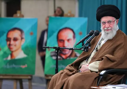 Liderul suprem al Iranului, Ali Khamenei, cere Israelului să nu mai comită „crime” în Gaza