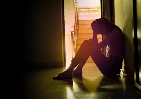 Ordinul de protecție, extins pentru toate formele de violență, inclusiv pentru hărțuire online sau la telefon, merge la Camera Deputaților