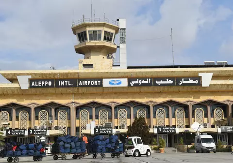 Israelul a atacat aeroporturile Alep și Damasc din Siria. Care sunt motivele din spate