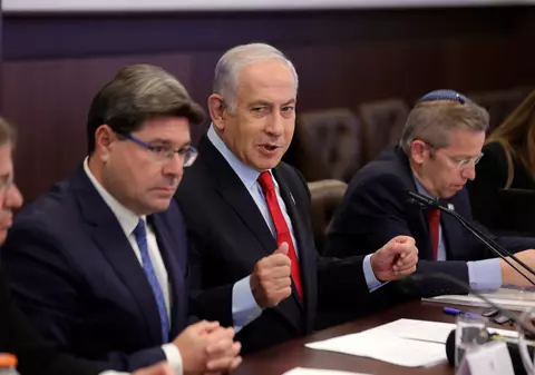 Netanyahu și Gantz au bătut palma pentru un guvern „de urgență de uniune națională" în Israel