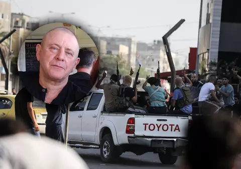  „Mergeau pe străzi şi împuşcau oameni la grămadă”. Cum a trăit un român stabilit în Israel atacul Hamas