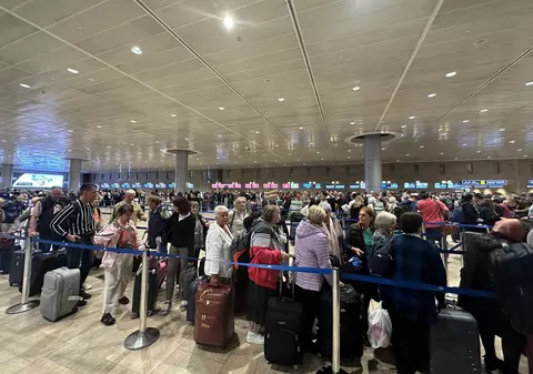 Ministrul de externe: 800 de români se află în continuare în Israel. Alți 350 sunt în Fâșia Gaza, dintre care 100 au cerut evacuarea