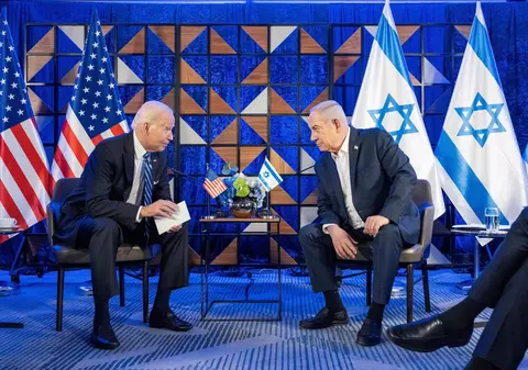 Biden îl presează pe Netanyahu să respecte dreptul umanitar internațional, în incursiunea din Gaza, și insistă pentru creșterea fluxului de ajutoare