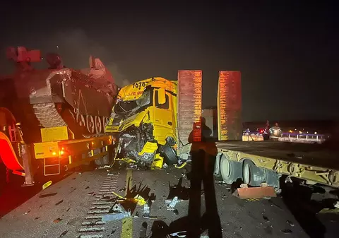 Un tanc a căzut de pe platforma de transport, în Israel, și a ucis un tânăr de 25 de ani, într-un accident cu trei camioane