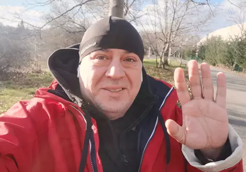 Ce s-a ales de Toni Ionescu, cunoscut ca Mârlanu' de la „Trăsniți în NATO”. Din ce face bani acum: „Nu prea mai avem loc în televiziune, noi, cei vechi”