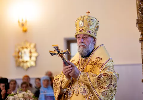 Mitropolia Moldovei a respins inițiativa lansată de mai mulți preoți din Chișinău de a adera la Patriarhia Română