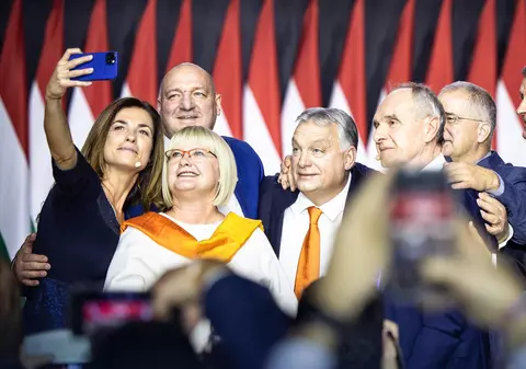 Candidat unic, Viktor Orbán a fost reales șef al partidului aflat la putere în Ungaria. Atacuri la Bruxelles și Washington