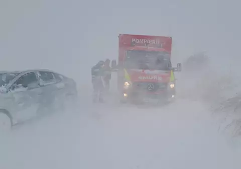 Efectele viscolului în județul Constanța. Zeci de localități încă nu au curent electric și apă potabilă