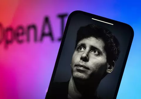 Sam Altman revine în funcţia de director general al OpenAI, după ce fusese concediat și acceptase să plece la Microsoft