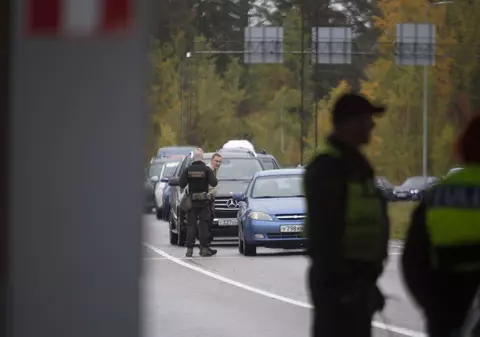 Finlanda acuză Rusia că trimite solicitanții de azil către granița sa