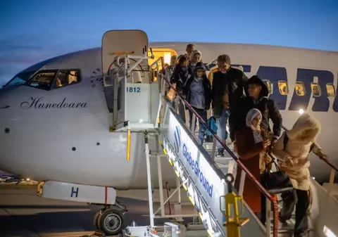 Alți 86 de români evacuaţi din Fâşia Gaza au ajuns în țară. Câți au mai rămas de adus