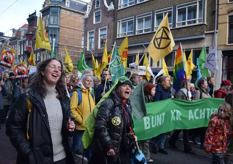 Alegeri Olanda: îngrijorați de costul vieții și de migrație, olandezii votează într-un scrutin strâns, în care discursul politic s-a înăsprit