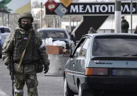 Soldați ruși otrăviți cu mâncarea comandată la o cafenea din orașul ocupat Melitopol: „Unii dintre ei chiar au murit!”