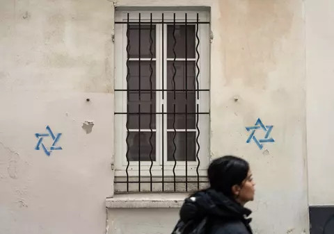 Numărul actelor antisemite a „explodat” în Franța, după atacul Hamas asupra Israelului. Sute de oameni au fost arestați