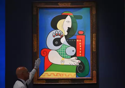 Suma cu care a fost vândut tabloul „Femme a la montre” al lui Picasso la licitație. A devenit a doua cea mai scumpă pictură a artistului spaniol